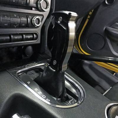 UPR - UPR Billet Automatic Shifter Handle for S550 Mustang (Black/Satin)