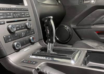 Hurst  - Hurst Pistol Grip Shift Knob for 2010-2012 Automatic Mustang - Image 4